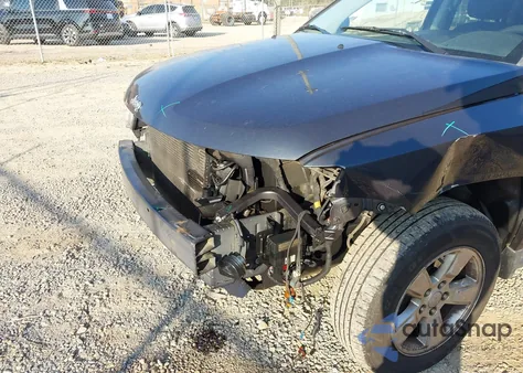 2015 Jeep Compass Sport из США, поврежденный, VIN 1C4NJCBA3FD218820